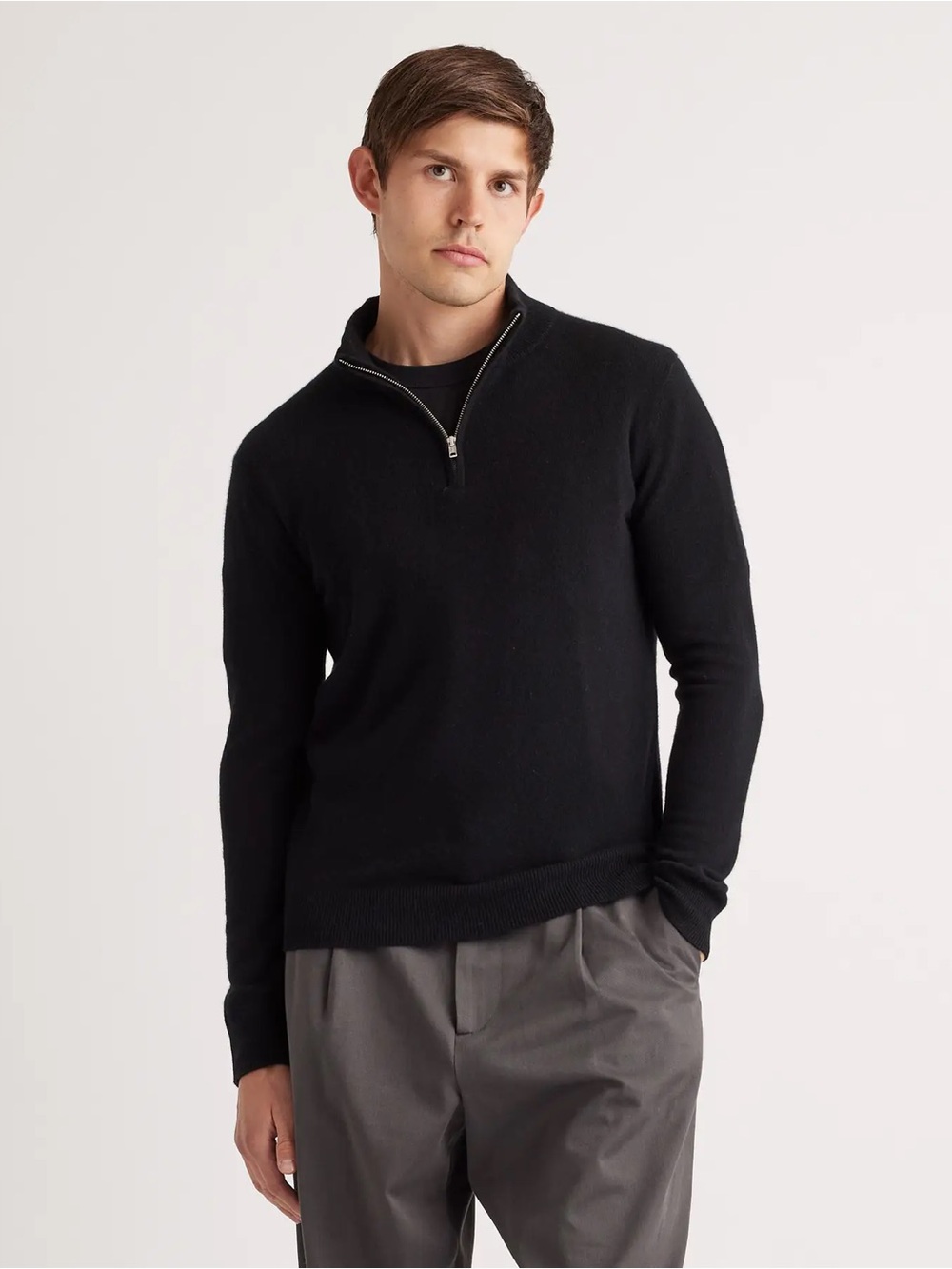 QUINCE MONGOLIAN CASHMERE QUARTER ZIP SWEATER IN BLACK